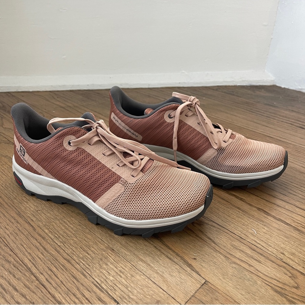 Salomon Pink and Gray Athletic Shoes - Picture 4 of 8